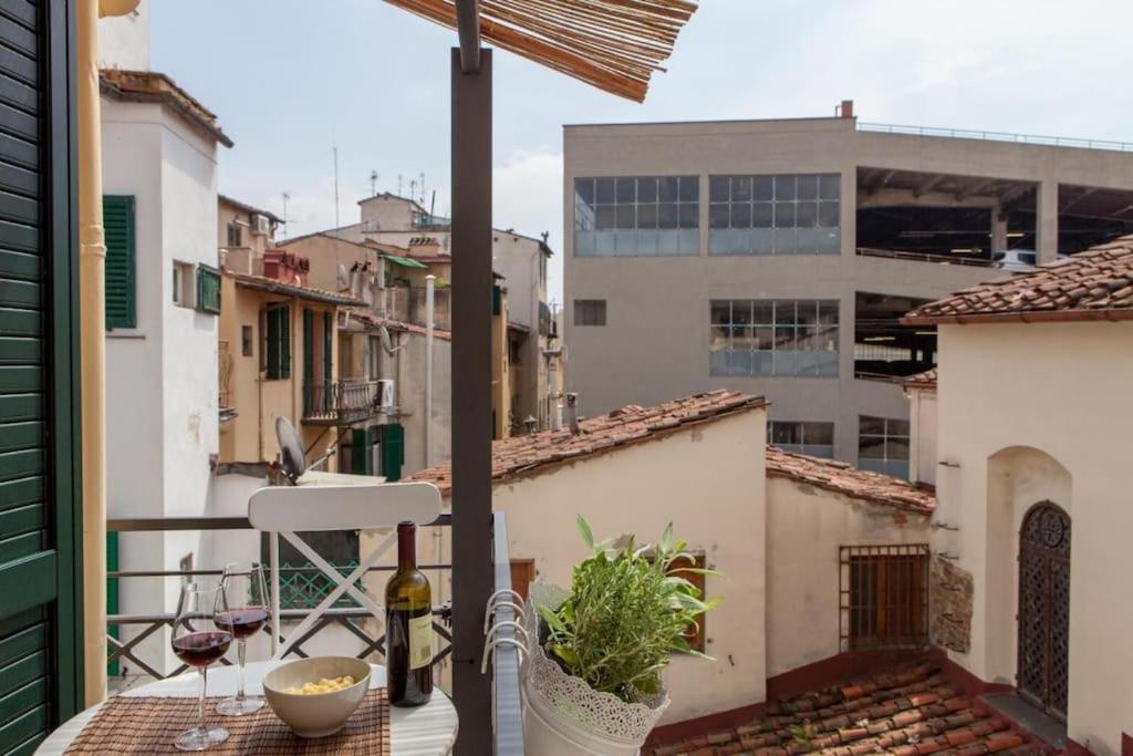 Appartamento Di Charme A Due Passi Dalla Stazione Florencia Exterior foto